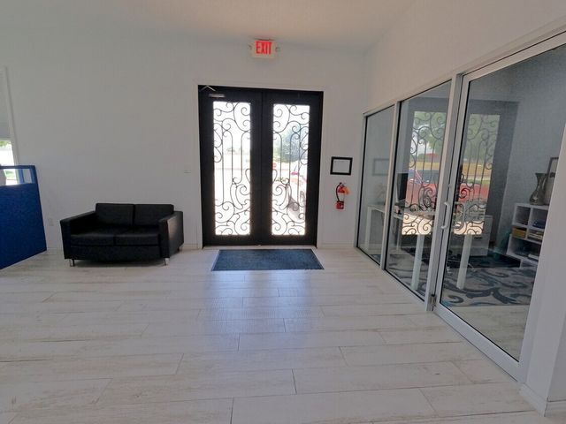 4815 State Highway 121 7, The Colony, TX 75056
