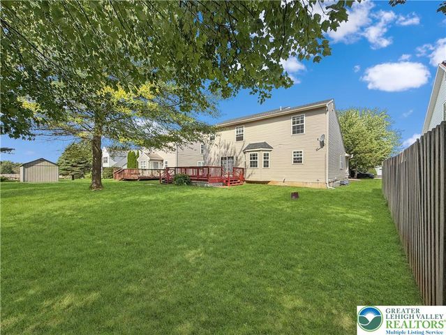 1924 Vintage Drive, Bethlehem Twp, PA 18045