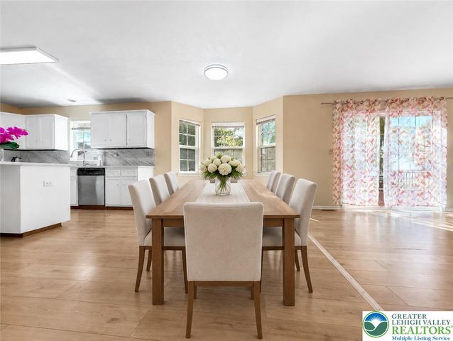 1924 Vintage Drive, Bethlehem Twp, PA 18045