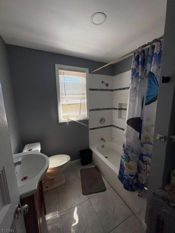 148 N Essex Ave, City Of Orange Twp., NJ 07050