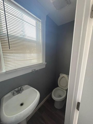 148 N Essex Ave, City Of Orange Twp., NJ 07050