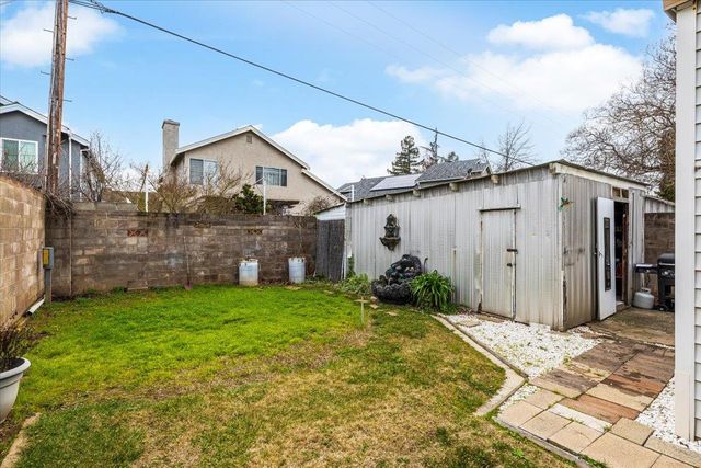 418 Colin Kelly Dr, Roseville, CA 95747