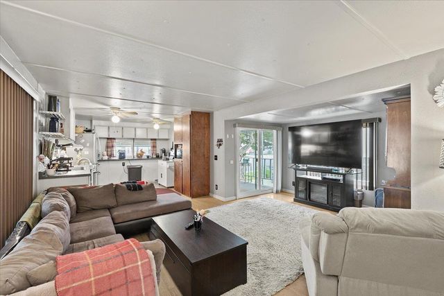 418 Colin Kelly Dr, Roseville, CA 95747