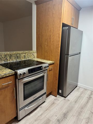 200 SW 132nd Way 207L, Pembroke Pines, FL 33027