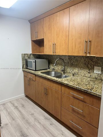 200 SW 132nd Way 207L, Pembroke Pines, FL 33027