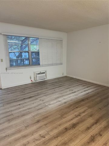 200 SW 132nd Way 207L, Pembroke Pines, FL 33027