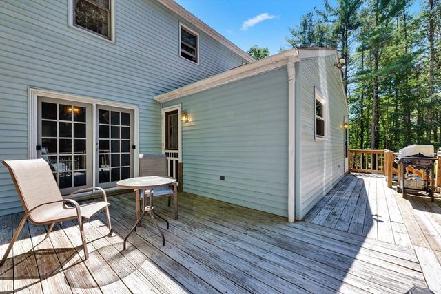 73 New Boston Rd, Sturbridge, MA 01566