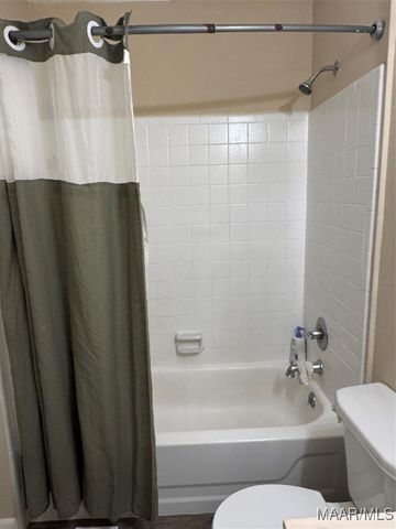 23,25 CRESTWOOD Court, Millbrook, AL 36054