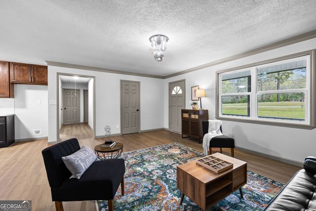 47 Hill Crest Drive, Thomaston, GA 30286