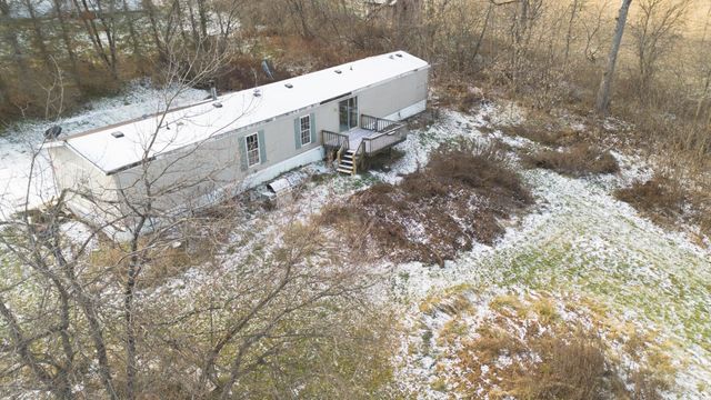 25 Wilder Lane, Royalton, VT 05032