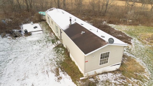 25 Wilder Lane, Royalton, VT 05032