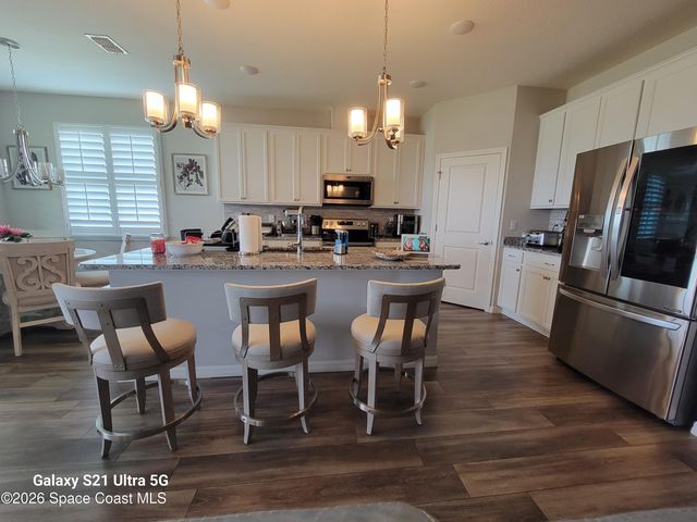 8481 Laguna Circle, Micco, FL 32976