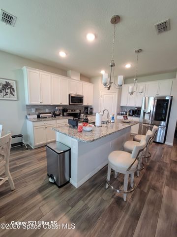 8481 Laguna Circle, Micco, FL 32976