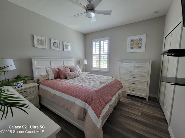 8481 Laguna Circle, Micco, FL 32976