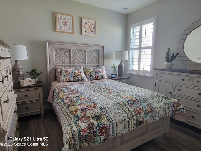 8481 Laguna Circle, Micco, FL 32976