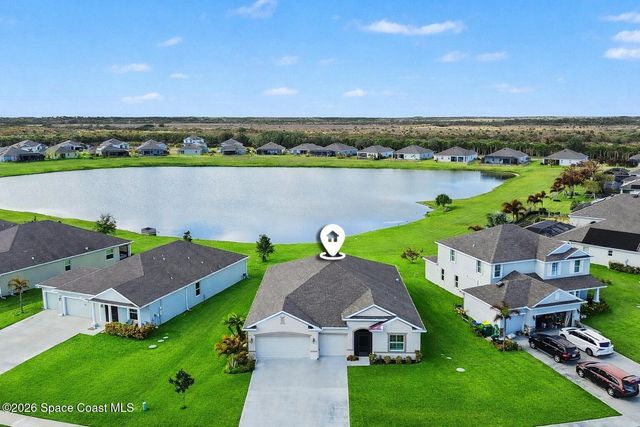 8481 Laguna Circle, Micco, FL 32976