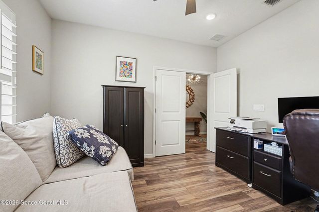 8481 Laguna Circle, Micco, FL 32976