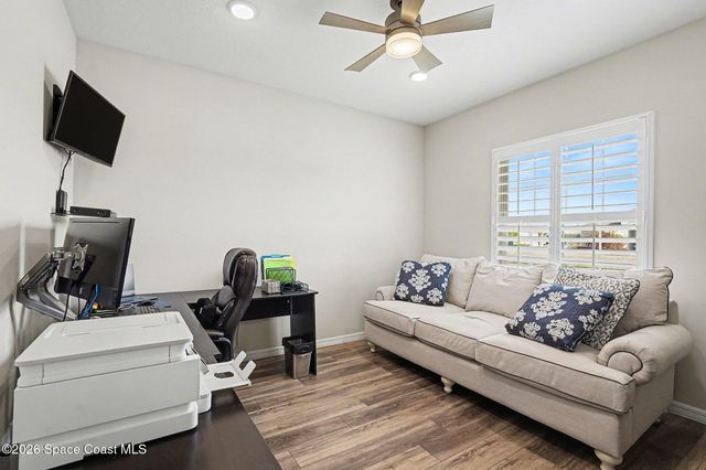 8481 Laguna Circle, Micco, FL 32976