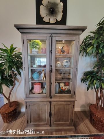 8481 Laguna Circle, Micco, FL 32976