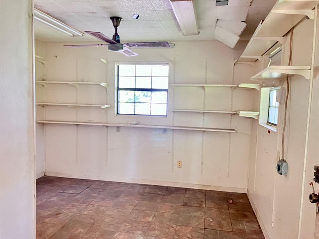 5012 Winding Way, Dickinson, TX 77539
