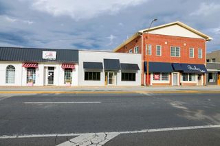 122 N 3rd Avenue, Chatsworth, GA 30705
