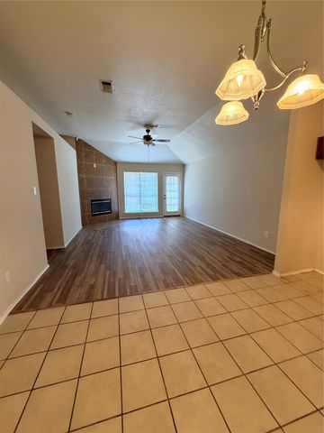 1149 Weaver Street, Cedar Hill, TX 75104