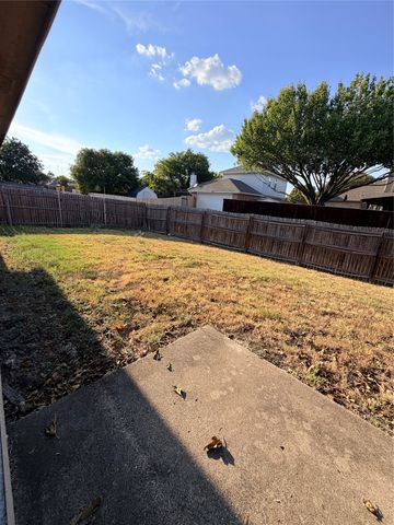 1149 Weaver Street, Cedar Hill, TX 75104