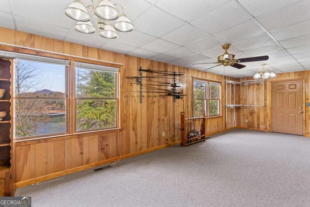 1227 Village Road, Murphy, NC 28906