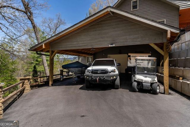 1227 Village Road, Murphy, NC 28906