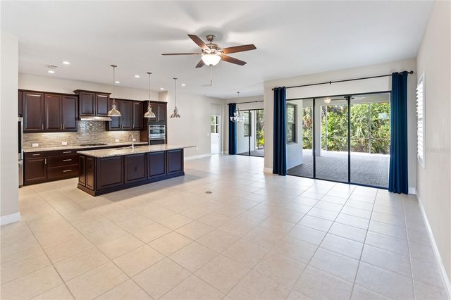13017 STEINHATCHEE LOOP, Venice, FL 34293