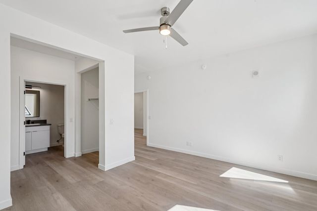 1030 N 1st Street 504, Phoenix, AZ 85004