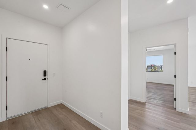 1030 N 1st Street 504, Phoenix, AZ 85004