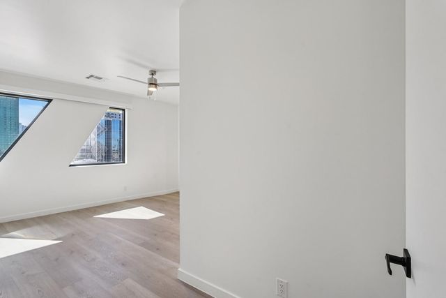 1030 N 1st Street 504, Phoenix, AZ 85004