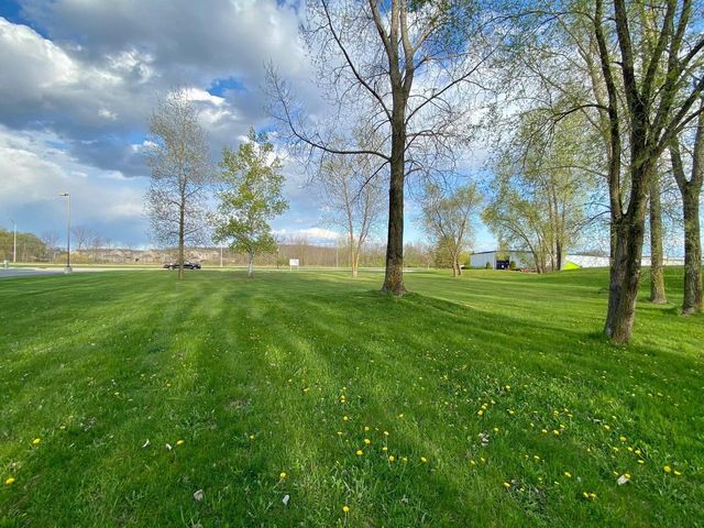 Lt2 SERVICE ROAD, Kiel, WI 53042