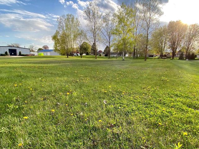 Lt2 SERVICE ROAD, Kiel, WI 53042