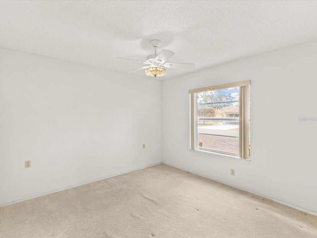 Image 34 of property listing at 3123 QUAIL HOLLOW COURT, Spring Hill, FL 34606