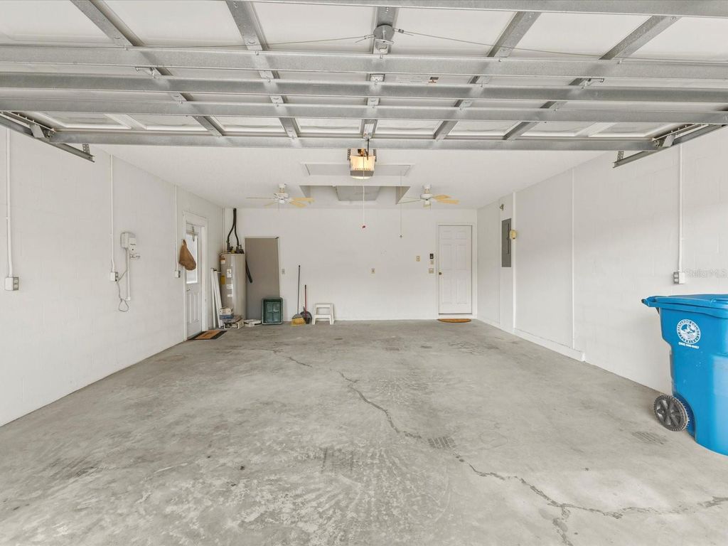 Image 43 of property listing at 3123 QUAIL HOLLOW COURT, Spring Hill, FL 34606