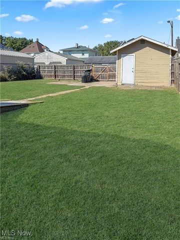 633 Park Avenue SW, Canton, OH 44706