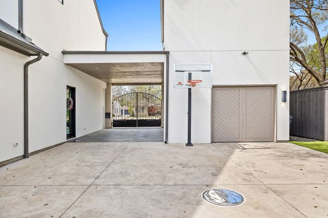 4312 Pomona Road, Dallas, TX 75209