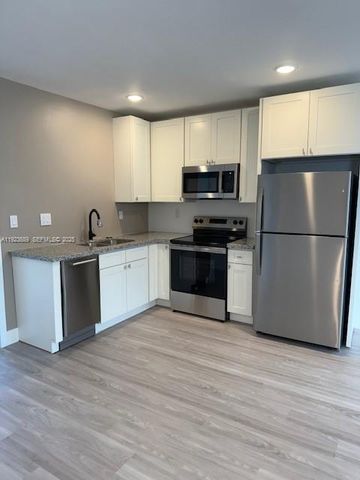 511 SW 1 AVENUE 1B, Hallandale Beach, FL 33009