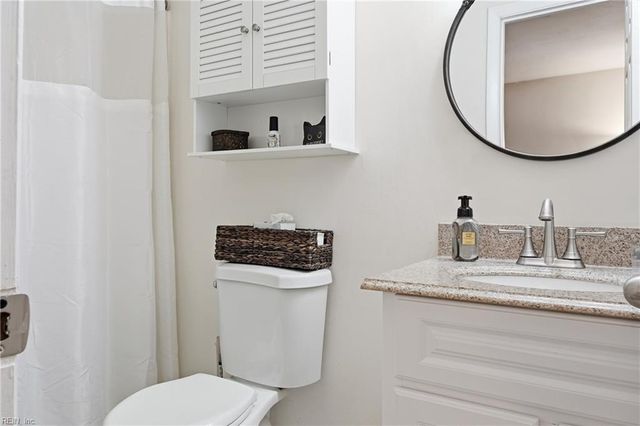 106 Greendale RD, Virginia Beach, VA 23452