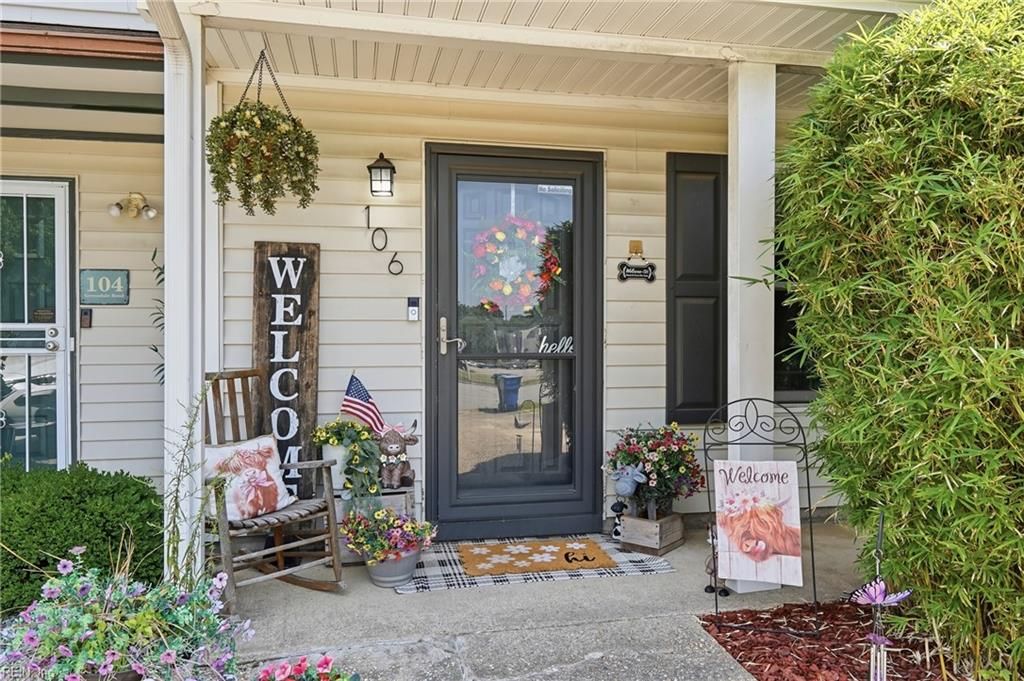 106 Greendale RD, Virginia Beach, VA 23452