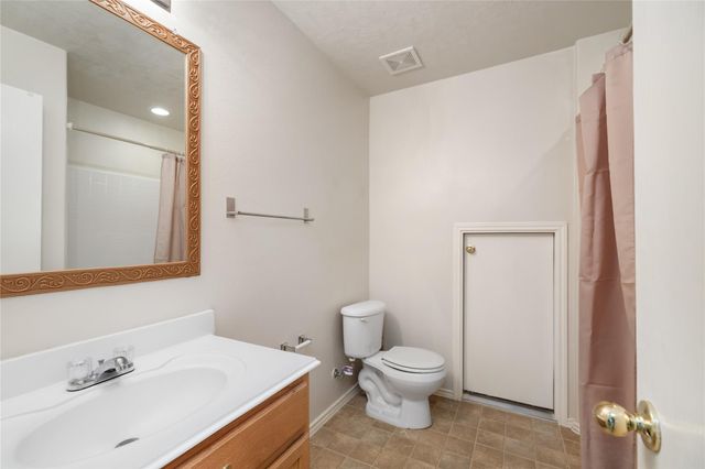 9339 Canady Park Lane, Houston, TX 77075