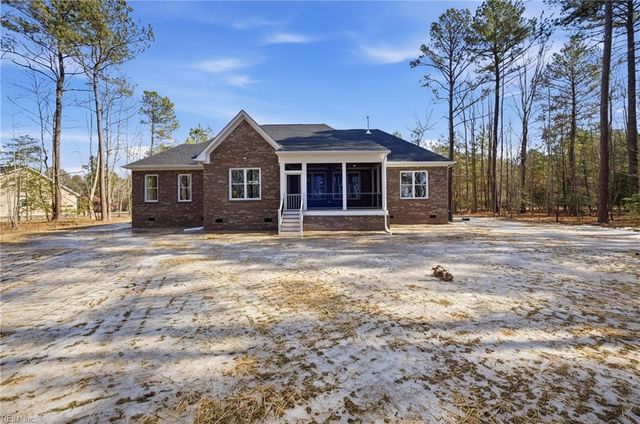 1312 Creekway DR, Smithfield, VA 23430