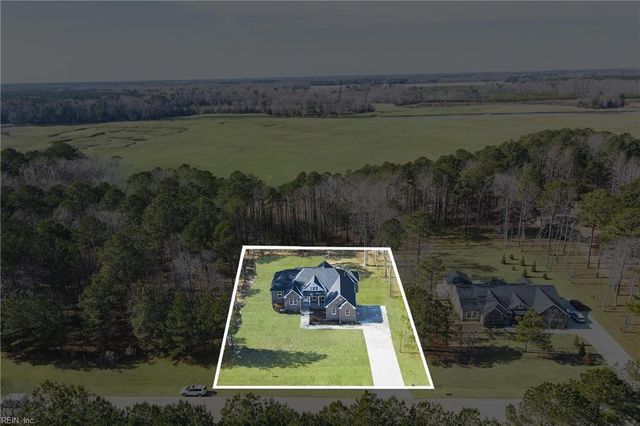 1312 Creekway DR, Smithfield, VA 23430