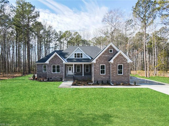 1312 Creekway DR, Smithfield, VA 23430