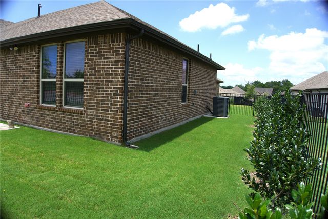 902 Sendera Lane, Rockwall, TX 75087