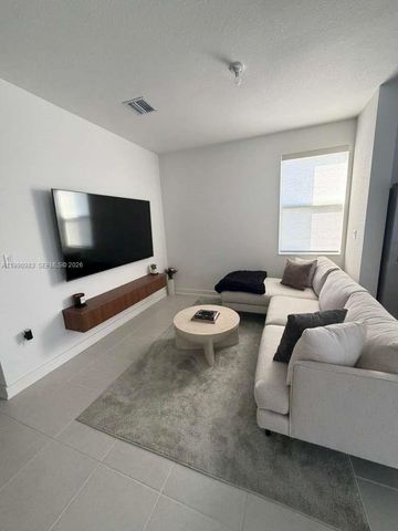 11904 NW 24th Pl, Miami, FL 33167