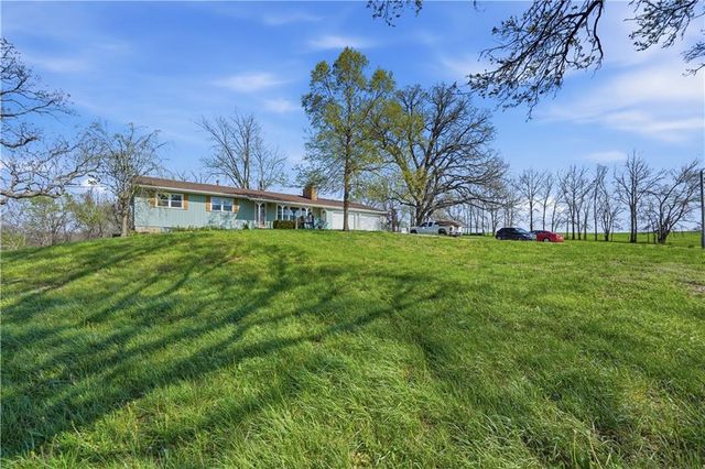 21205 B Highway, Edgerton, MO 64444
