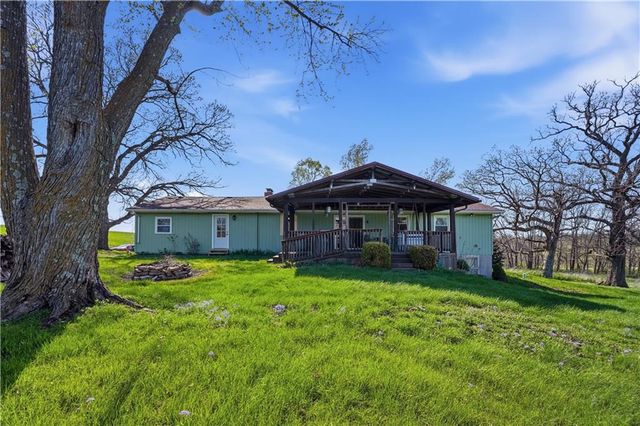 21205 B Highway, Edgerton, MO 64444